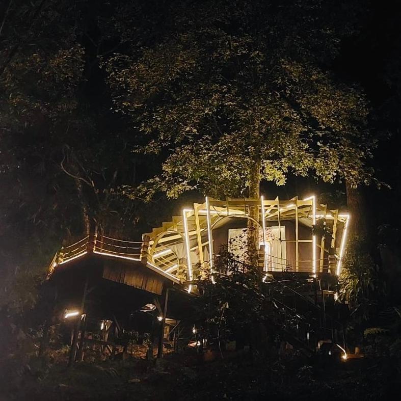 Lannawild Hotel Чиангмай Екстериор снимка